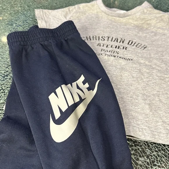 Dior Kids Gray Tee and Navy Joggers Set - Picture 5 of 6